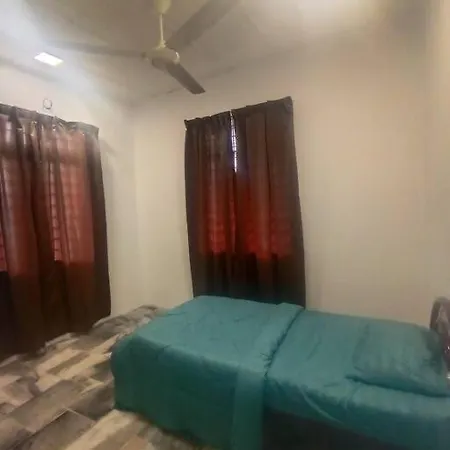 Imani Homestay Beach Gateway Bagan Lalang Kampong Bagan Lalang Exterior photo